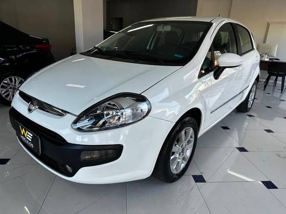 FIAT PUNTO 1.4 ATTRACTIVE 8V FLEX 4P MANUAL FIAT PUNTO 1.4 ATTRACTIVE 8V FLEX 4P MANUAL